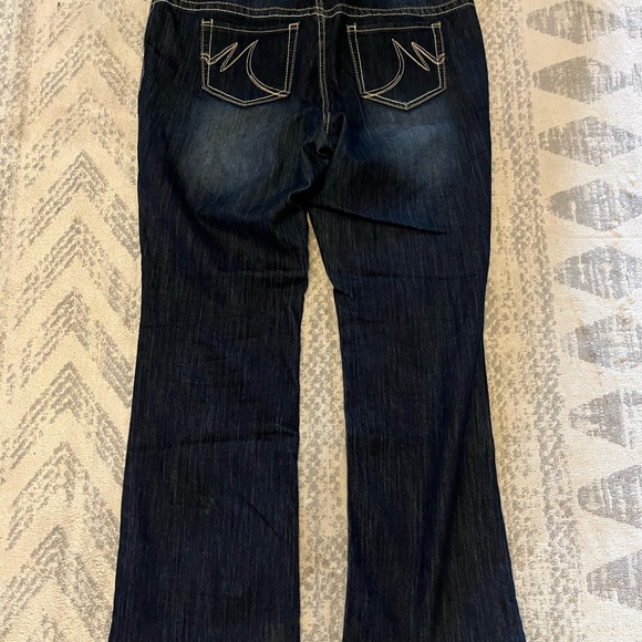 Maurice’s Ladies Boot Cut Jeans Size 18 , Dark denim, Like new - Picture 6 of 11
